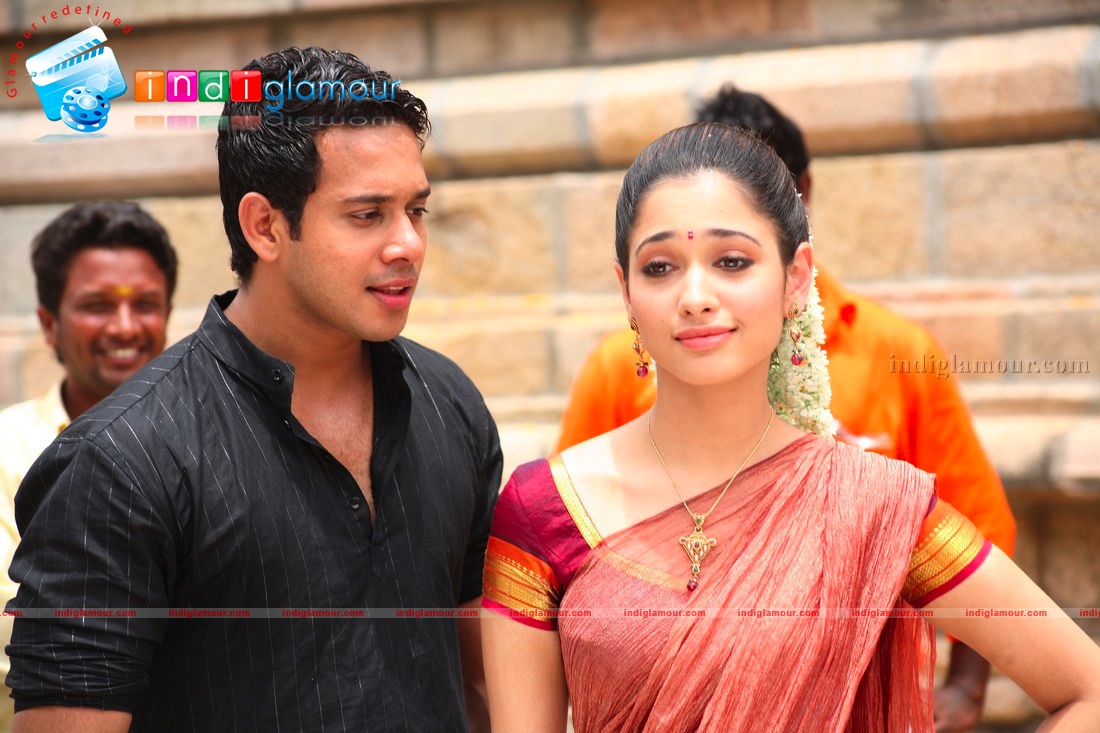 Kanden Kadhalai Movie hd photo